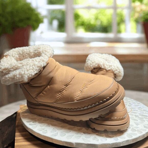 Sam Edelman Ozie Insulated Quilted Sherpa Fold‑Over Puffer Winter Boots Women’s - Picture 4 of 13